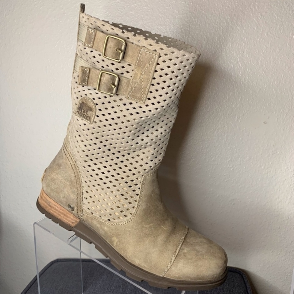 Sorel Major Perforated Leather Pull on Knee High Boots Taupe Brown